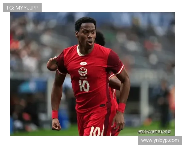 乔纳森·戴维 vs 拉卡泽特：技术型前锋的战术角色与数据对比