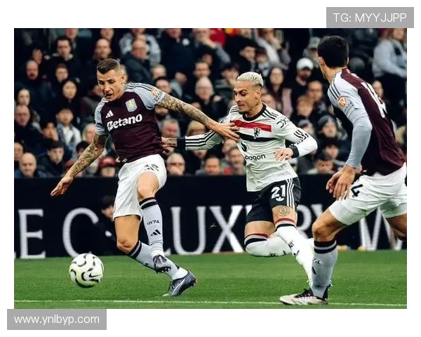 曼联危机升级!战术混乱与阵容动荡,豪门地位岌岌可危?