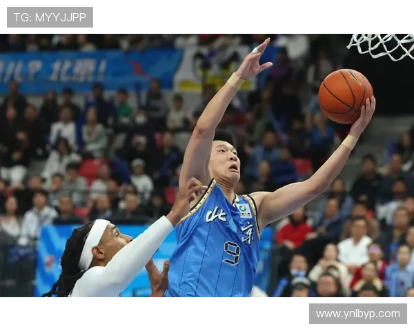 球队主力稳如泰山,替补表现波动对赛季稳定性面临考验 球队主力稳如泰山,替补表现波动对赛季稳定性面临考验